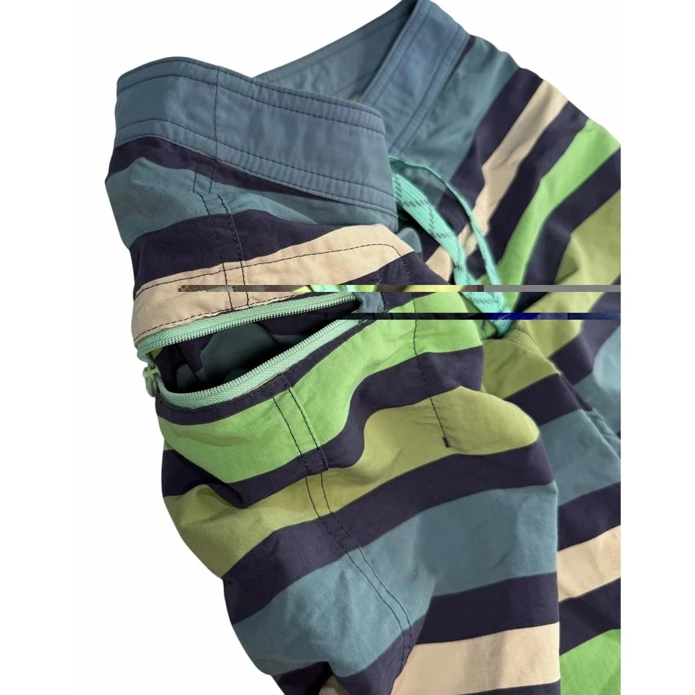 Patagonia Wavefarer Young Boys Board Shorts Swim Trunks Multicolor Size 10 Lot 2